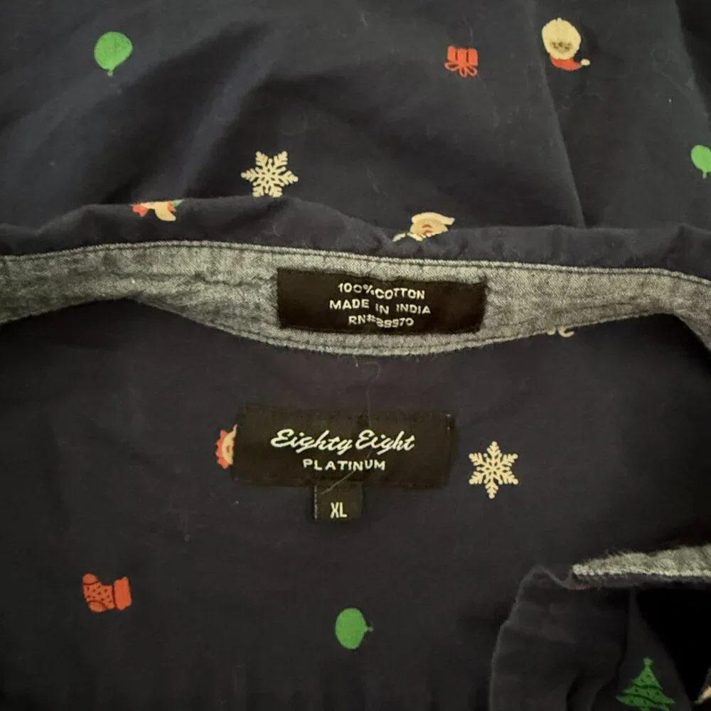 Men's Navy holiday button up shirt xlarge Santa elf Christmas tree reindeer